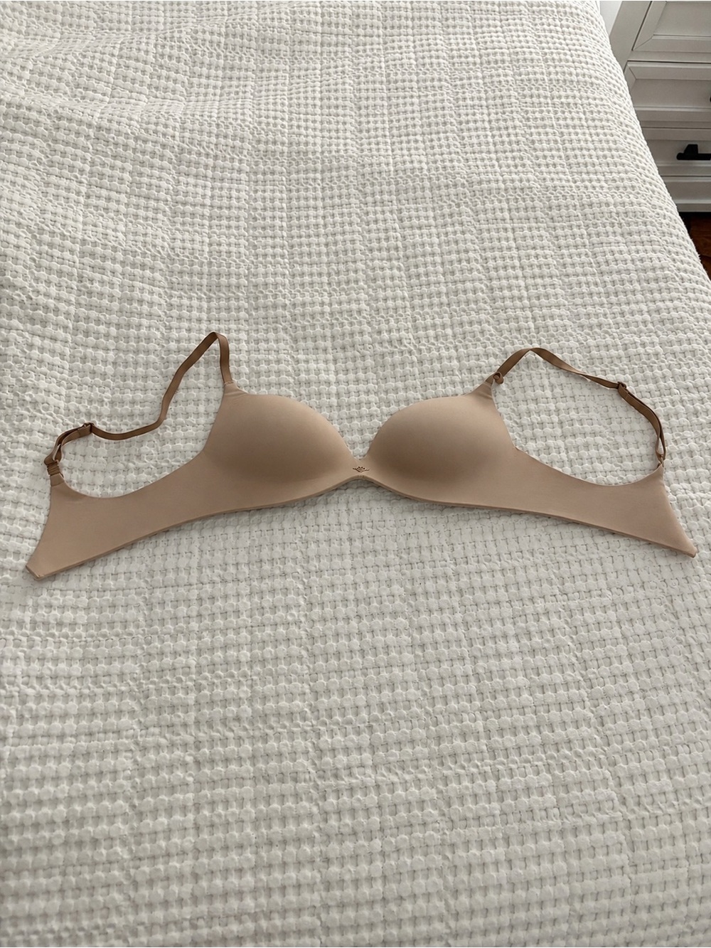Victoria's Secret Smooth Nude T-Shirt Bra - Beige